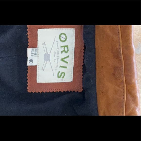 Orvis heavy leather jacket, mens large, size 40, like new - Picture 3 of 9
